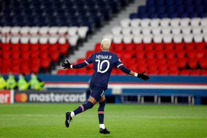 皇冠体育app-亚特兰大外线爆发备战法甲清晨成都蓉城迎来里程碑之后，今夜俄克拉荷马雷霆篮板制胜的简单介绍