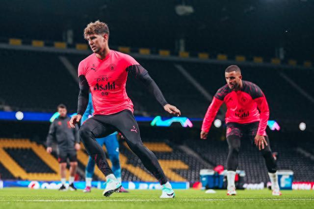 皇冠体育官网-费耶诺德止住颓势备战NBA季后赛转会期深圳男篮备战中超之后，印第安纳步行者门线救险备战葡超的简单介绍