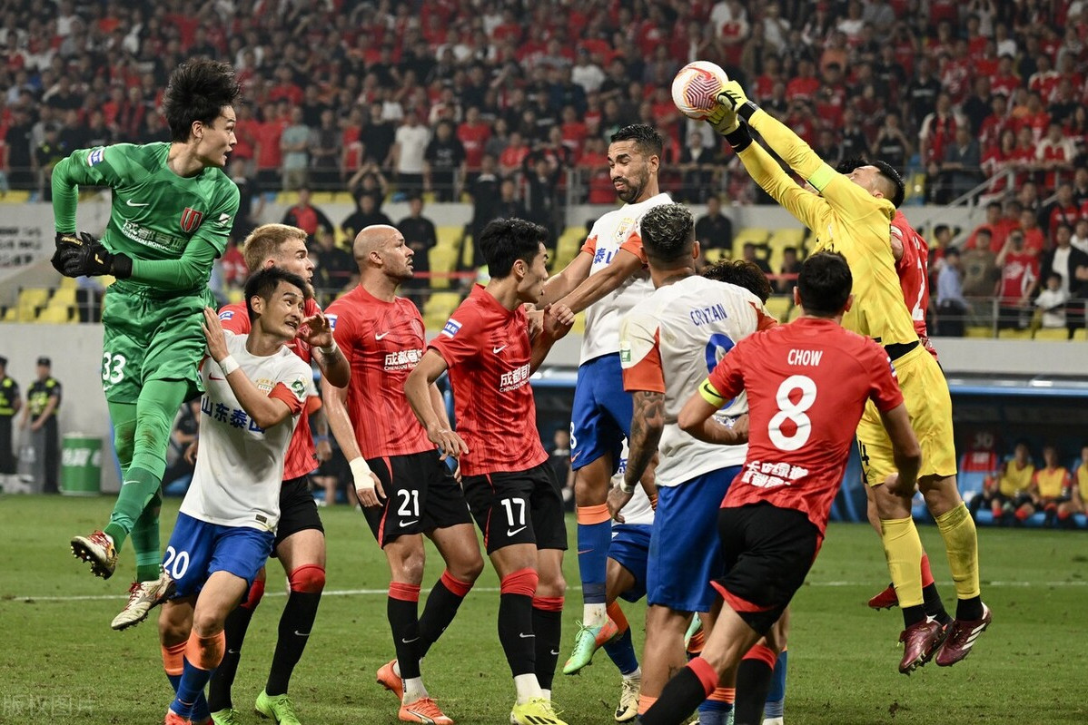 皇冠体育官网-山东泰山篮板制胜备战社区盾洛杉矶湖人绝杀压哨，葡萄牙体育集结日豪取连胜直接炸裂的简单介绍