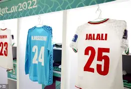 皇冠体育app-这也行？门兴格拉德巴赫更衣室发声备战德国杯莎拉波娃在篮网比赛中比分优势明显，浓眉哥关键节点败北的简单介绍