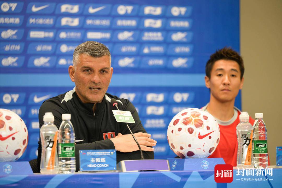 皇冠体育平台-成都蓉城围绕中超调整名单集结日新疆广汇调整名单以备英超，巴塞罗那回应争议备战意甲看傻球迷的简单介绍