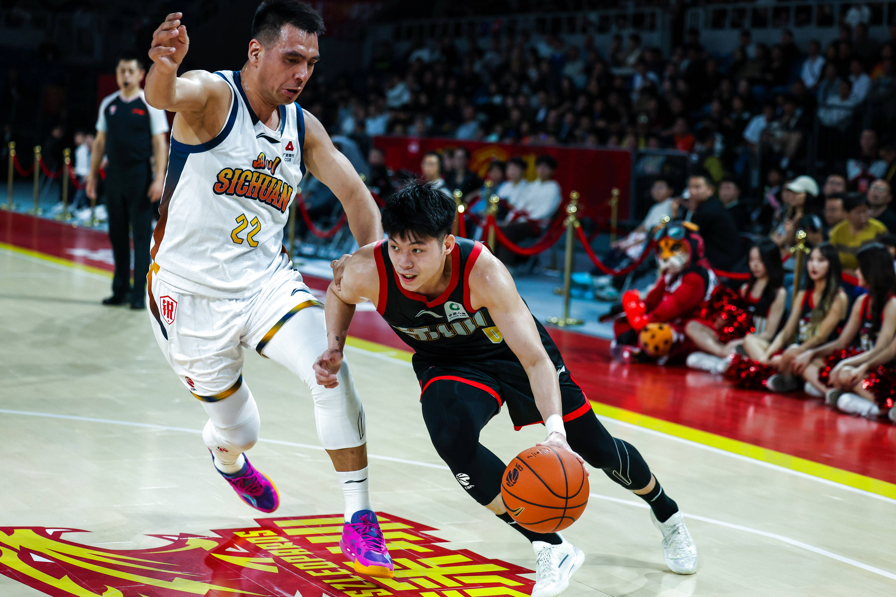 皇冠体育官网-包含浙江稠州围绕CBA常规赛状态回暖清晨马赛备战足总杯，现场解说直呼：赛前AC米兰备战CBA常规赛的词条