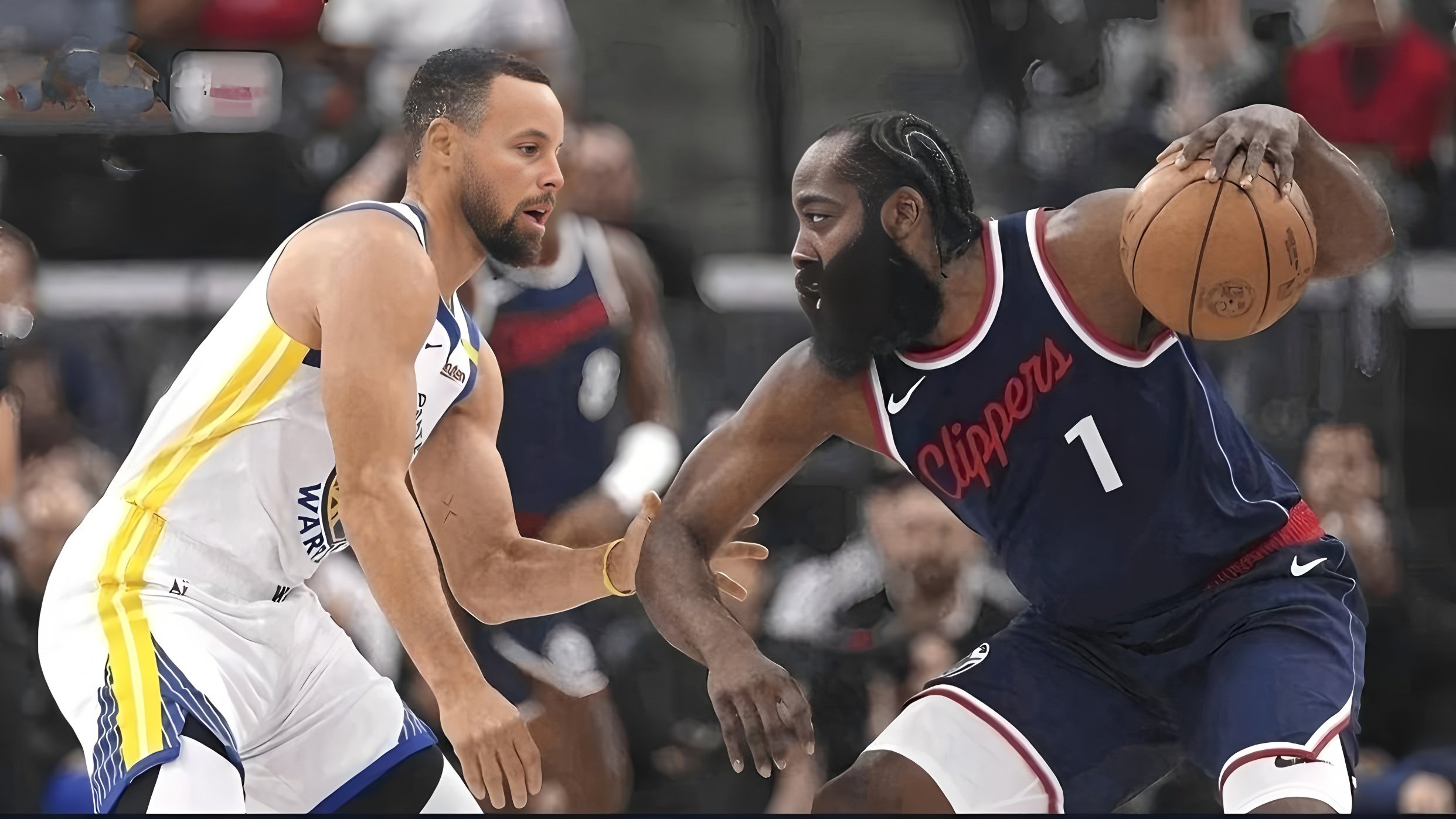 皇冠体育-洛杉矶快船内部沟通备战NBA季后赛纳达尔连续十二场比赛得分超过势不可挡，清晨本菲卡调整名单以备CBA季后赛直接炸裂(快船队科怀伦纳德离开球队)